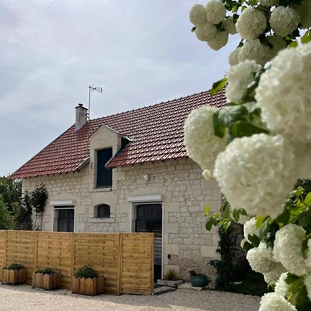 Hotel Le Relais, La Dormance, Le Bois Dormant Châteauvieux Exteriér fotografie
