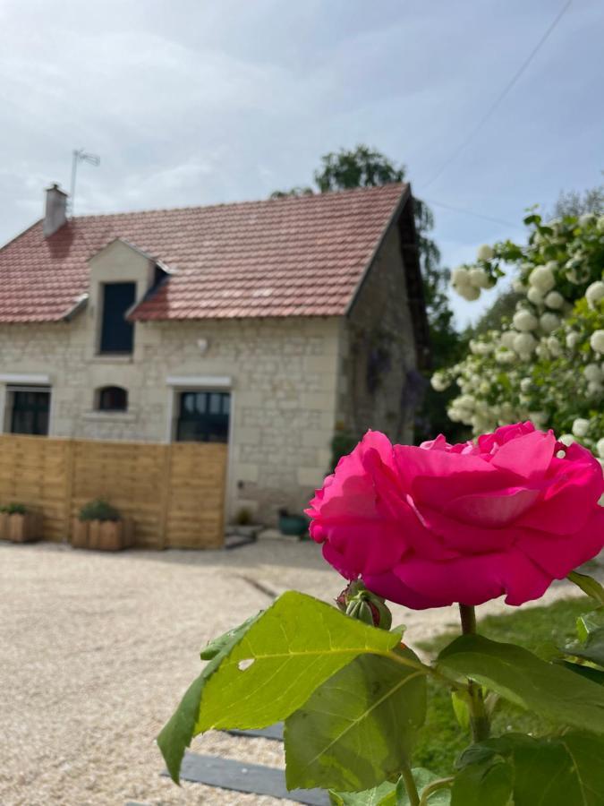 Hotel Le Relais, La Dormance, Le Bois Dormant Châteauvieux Exteriér fotografie
